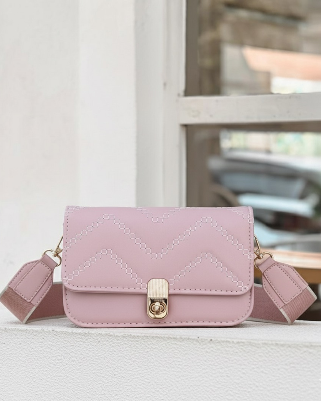 Bolso de Hombro Noche - Diseño Minimalista con Acolchado Chevron