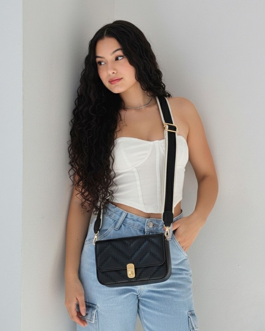 Bolso de Hombro Noche - Diseño Minimalista con Acolchado Chevron